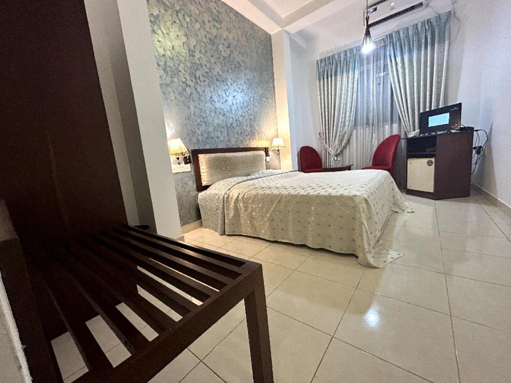 K And K Country Resort Minuwangoda Exterior photo
